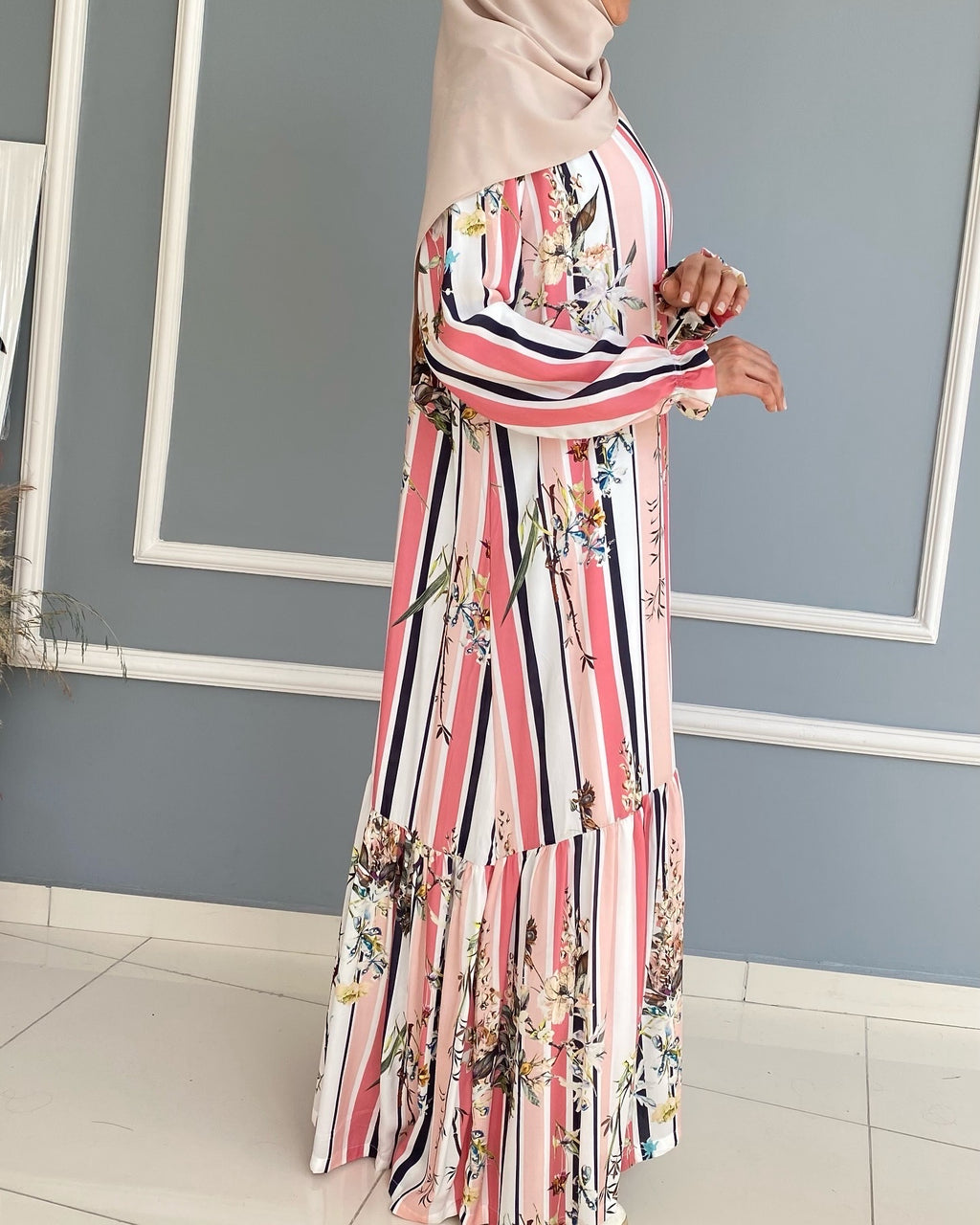 Viskon fırfırlı elbise