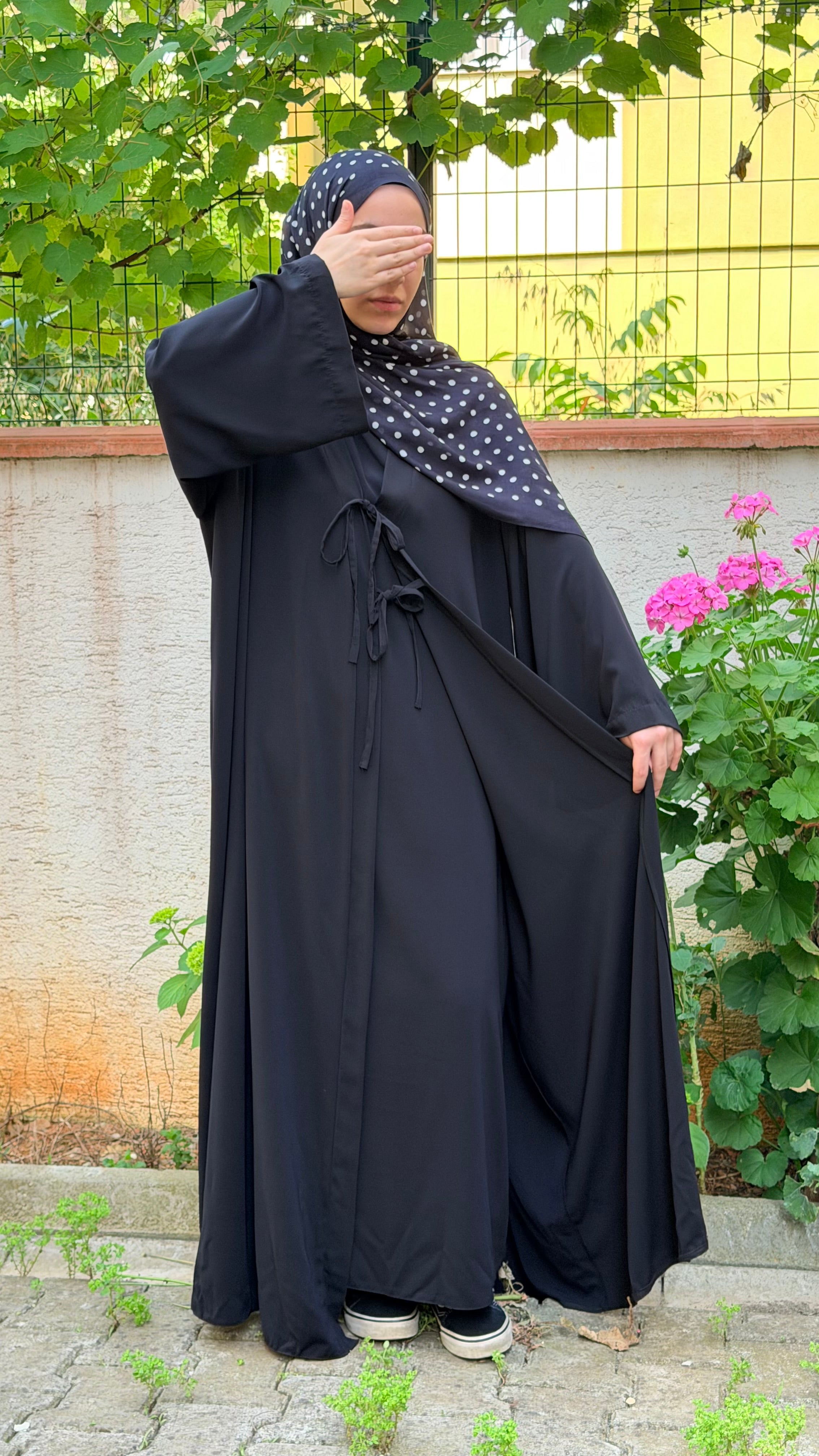 ERVA NOURA abaya set